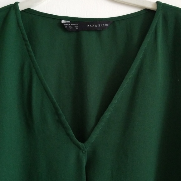 Green blouse from Zara size small - Picture 2 of 3